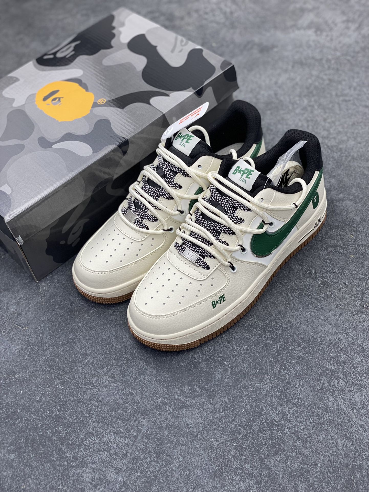 A Bathing Ape Low-Top Sneakers H0302 | Full Size Run EU 36–45