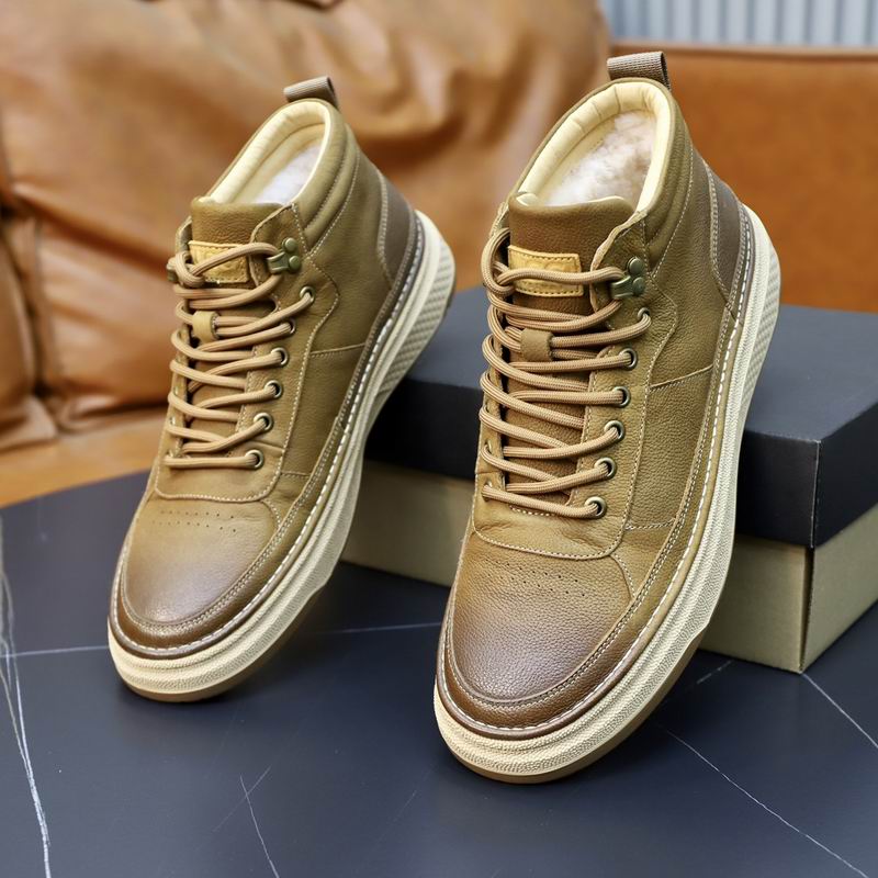 UGG Low-Top Leather Sneaker — Designed to Wear, Built to Stay