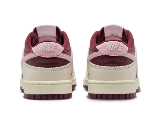 Nike Dunk Low Premium "Valentine's Day 2023" DR9705-100