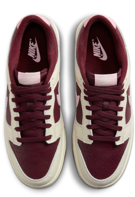 Nike Dunk Low Premium "Valentine's Day 2023" DR9705-100